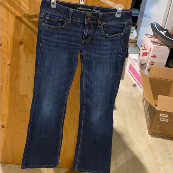 2/$15 AE Artist Jeans - Picture 1 of 4